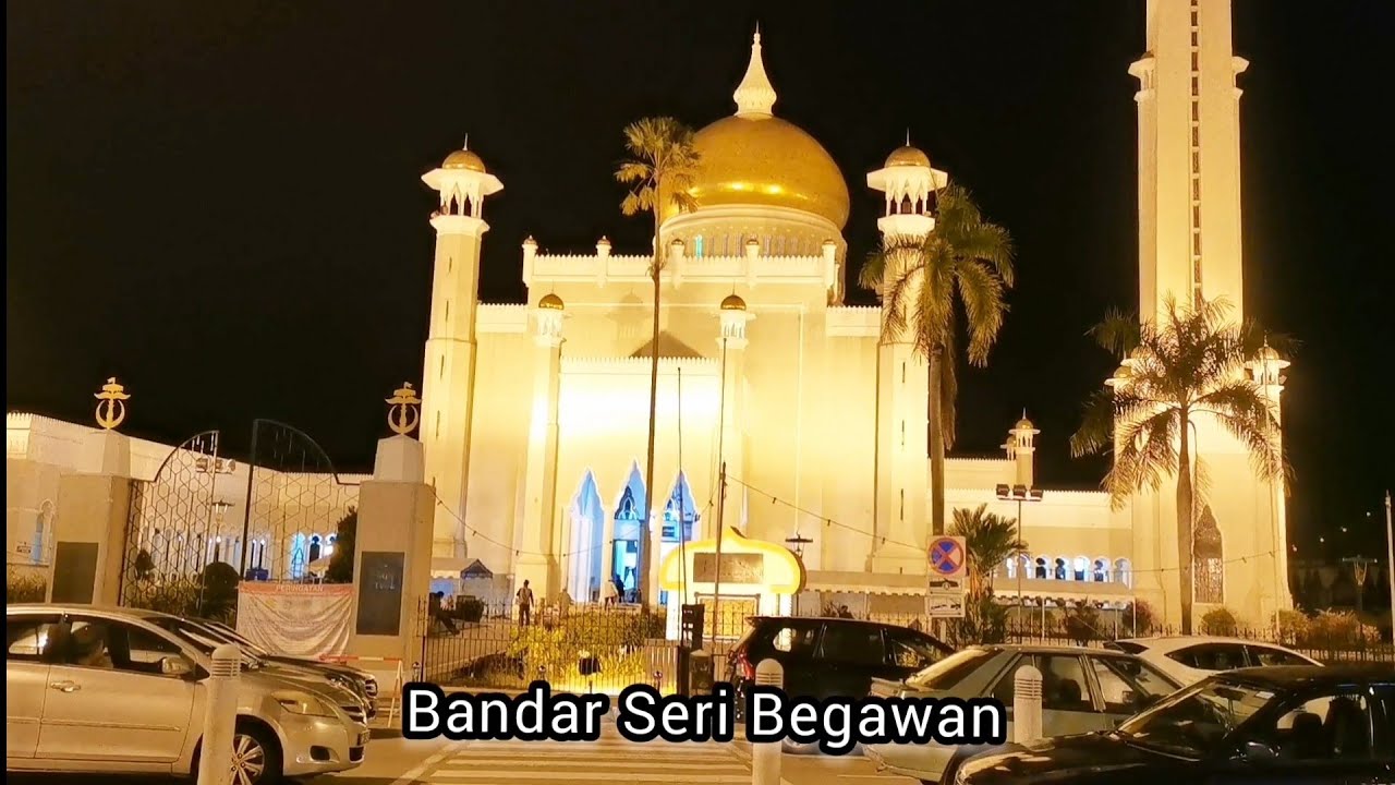 Solat Terawih di Bandar Seri Begawan Brunei