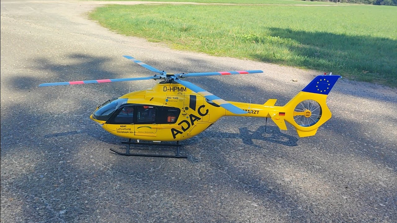 EC135 P2 Scale - ERSTFLUG