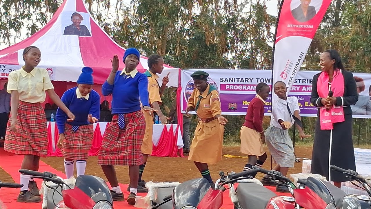 See how this how school kids tweaked for murang'a women rep Betty N Maina🫢