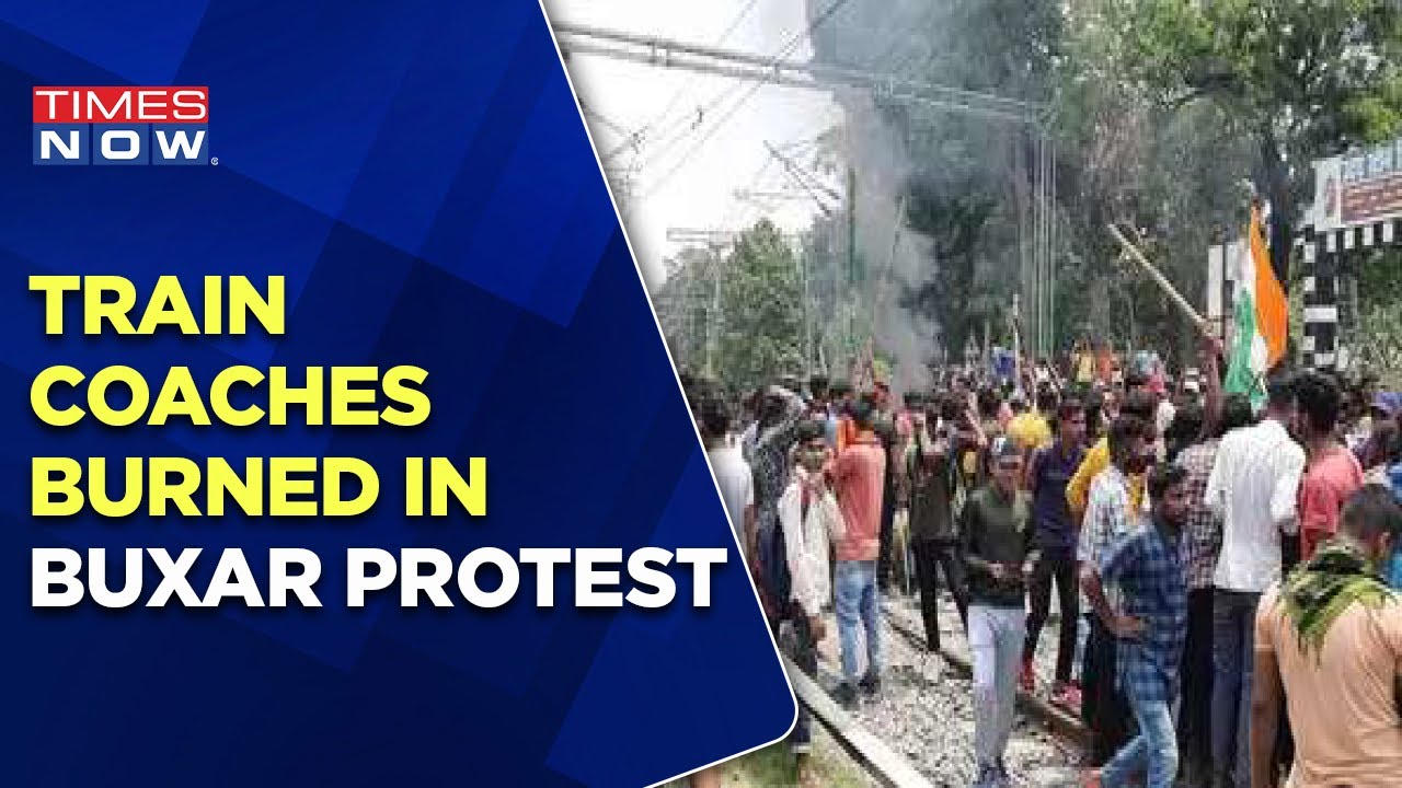 Violent Protest In Bihar's Buxar | Kisan Stir Turns Violent | Train Coach Set On Fire | Times Now