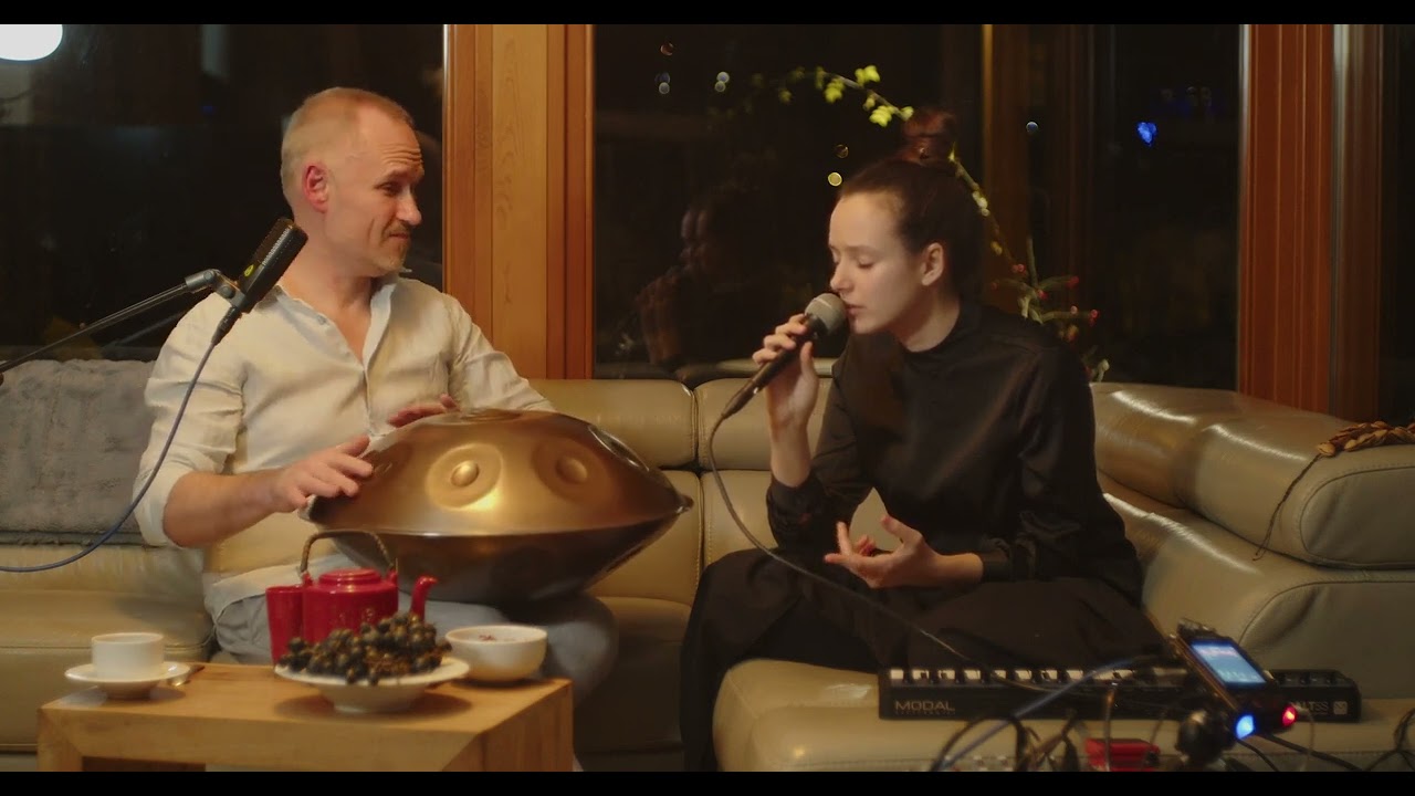 Home. Improvisation with Artur Witkowski