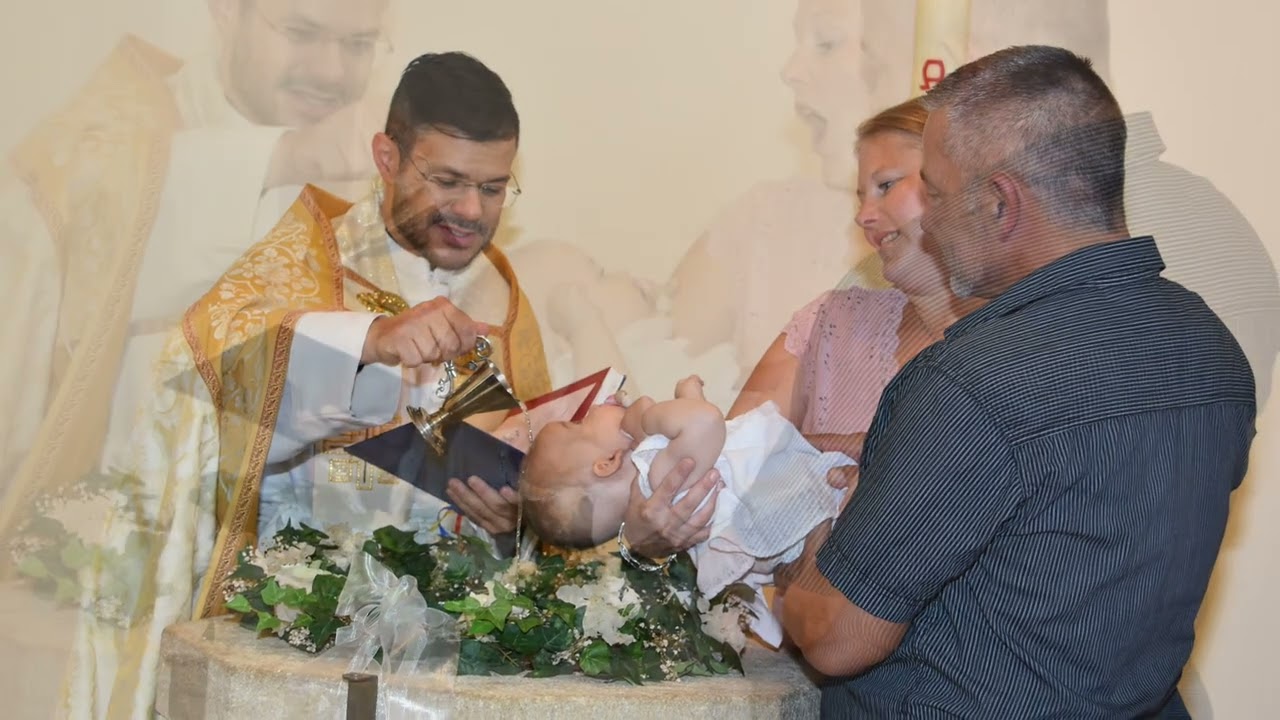 Taufe von Jara Catalina in der Herz-Jesu Kirche in Wiechs am Randen