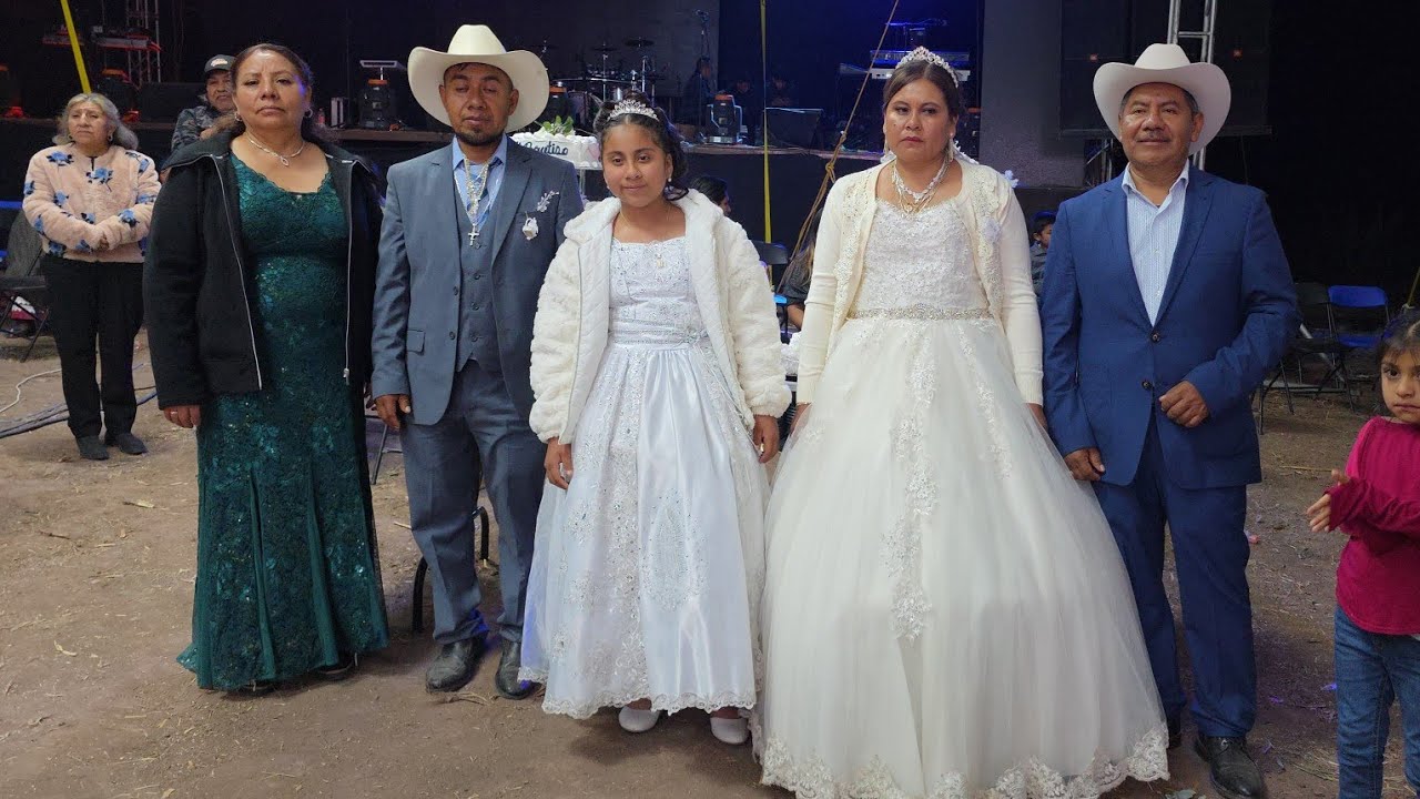 Boda de Hector y Edith en la Batea San Juan Mixtepec Juxtlahuaca Oaxaca México Region Mixteca 