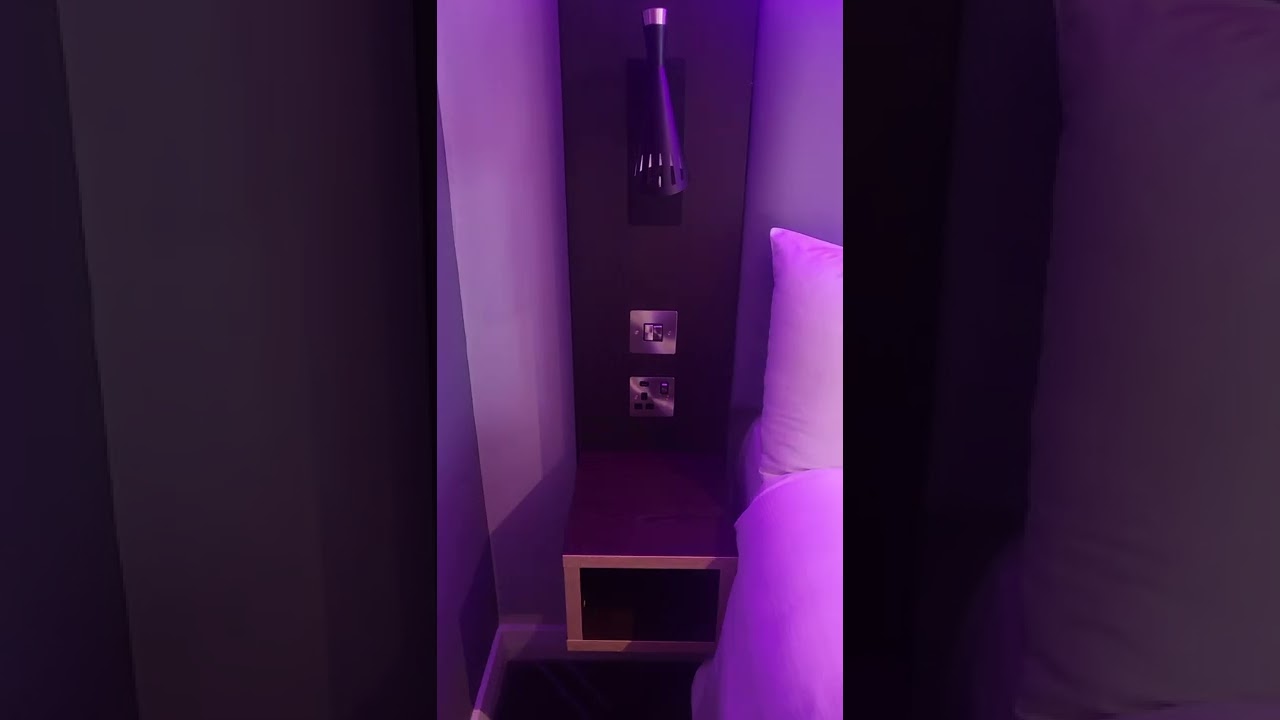 premier inn queen street Cardiff , premier plus room