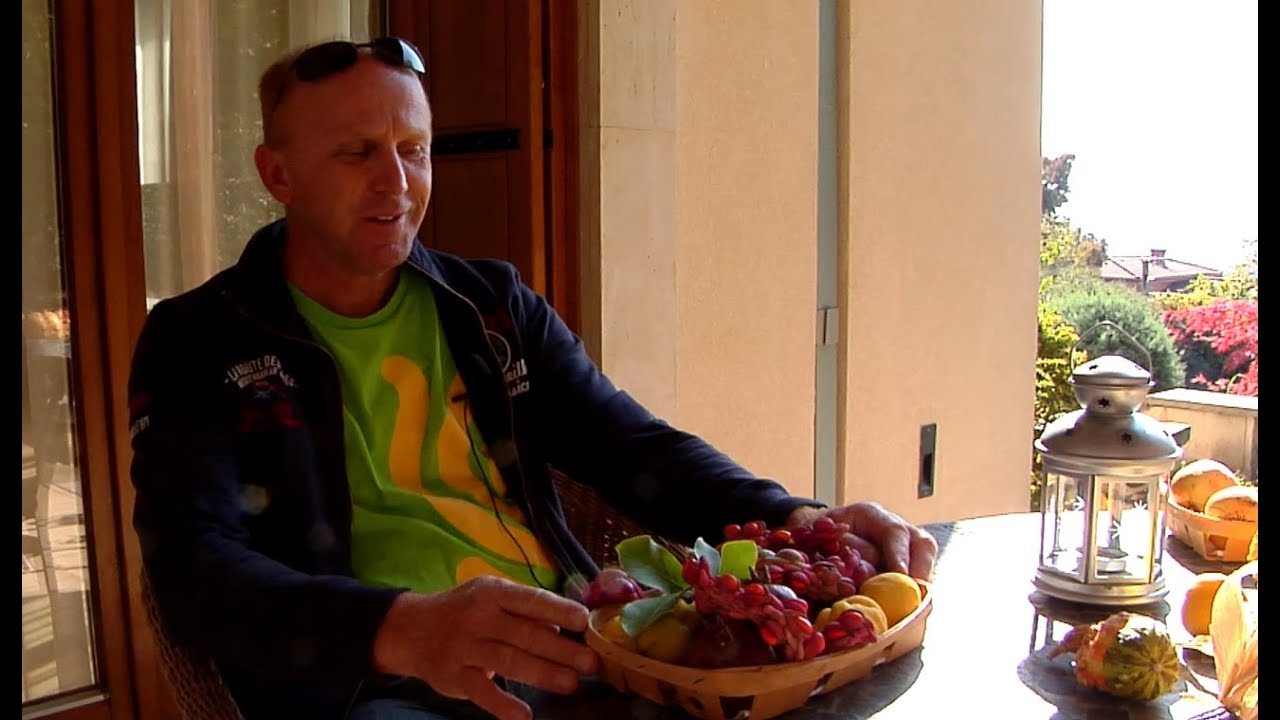 Kertépítők, Kertszépítők: Egy 10 éves kert felfrissitése