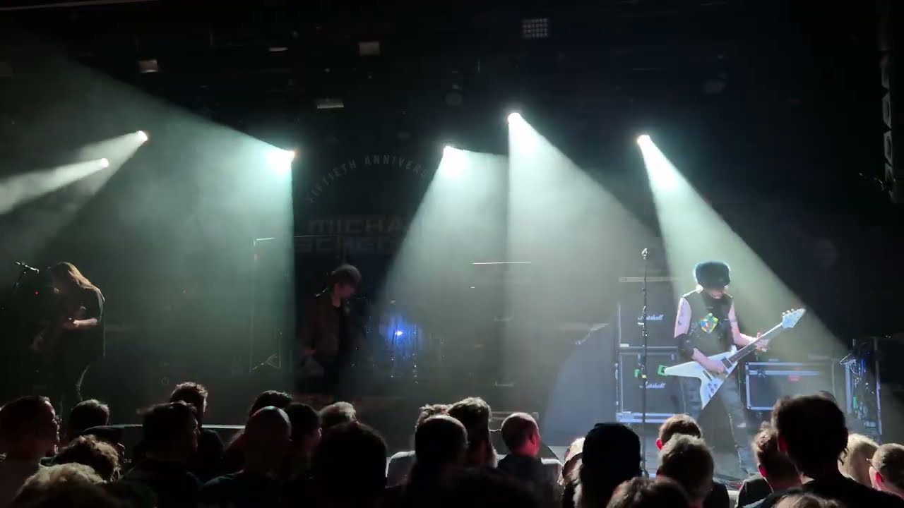 Michael Schenker w/ Erik Gronwall - Mother Mary (UFO) live Vienna Simm City 17.05.2025