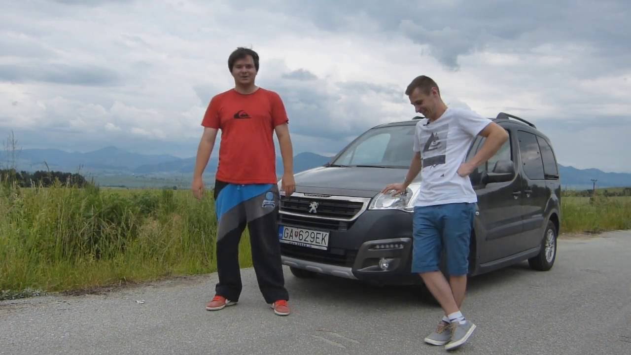 Test Peugeot Partner Teepe 2016 Grip Control Frisbee Run