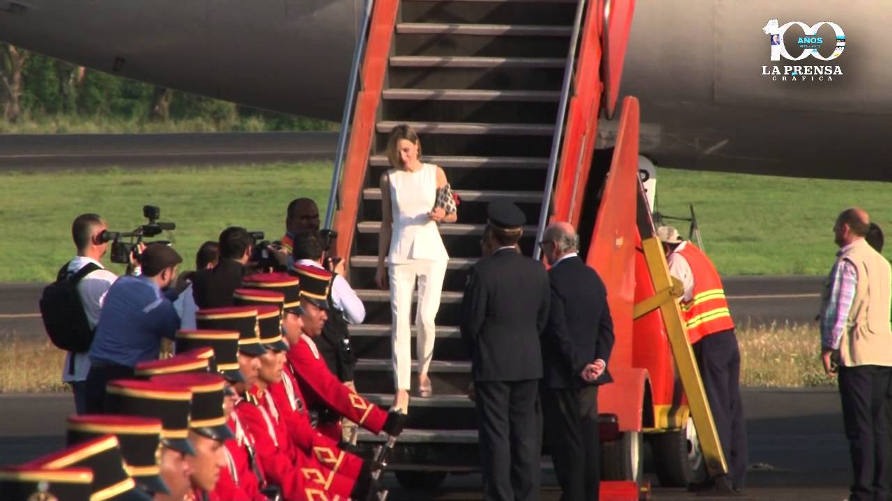 Reina Letizia llegó al país en una visita oficial