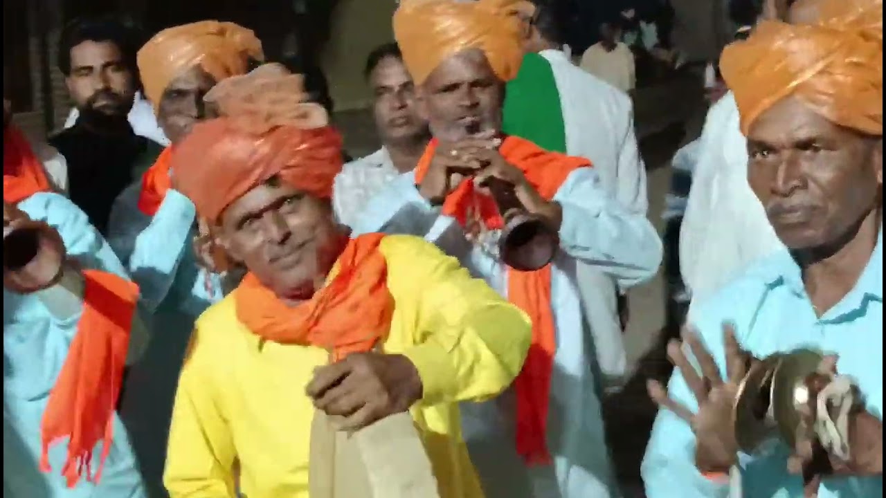 ನವಲಗುಂದ ಜಾತ್ರಾ ಮಹೋತ್ಸವ ಅಂಗವಾಗಿ ಬಂದಂತ ಕಲಾವಿದರು ಬದಾಮಿ ತಾಲೂಕು ಬಾಗಲಕೋಟೆ ಜಿಲ್ಲೆ ಕಟಗೇರಿ ಶುಭ ಸಮಾರಂಭಕ್ಕೆ  🥰🙏