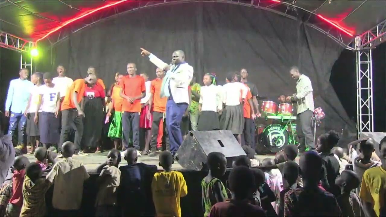 PULAKA CRUSADE, PR. EDWARD MINISTERING. 