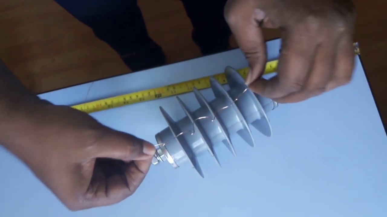 How to measure creepage distance in electrical insulators