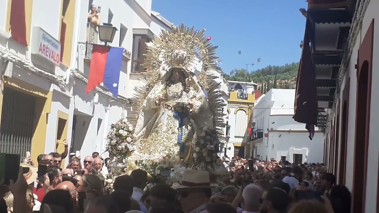 Petalada a la Virgen del Robledo organizada por la Hdad. de Nuestro Padre Jesús. Constantina 2022