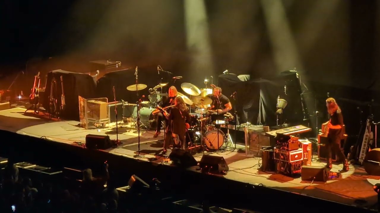 Mirador - Feels Like Gold - T-Mobile Center - Kansas City MO - May 2, 2024