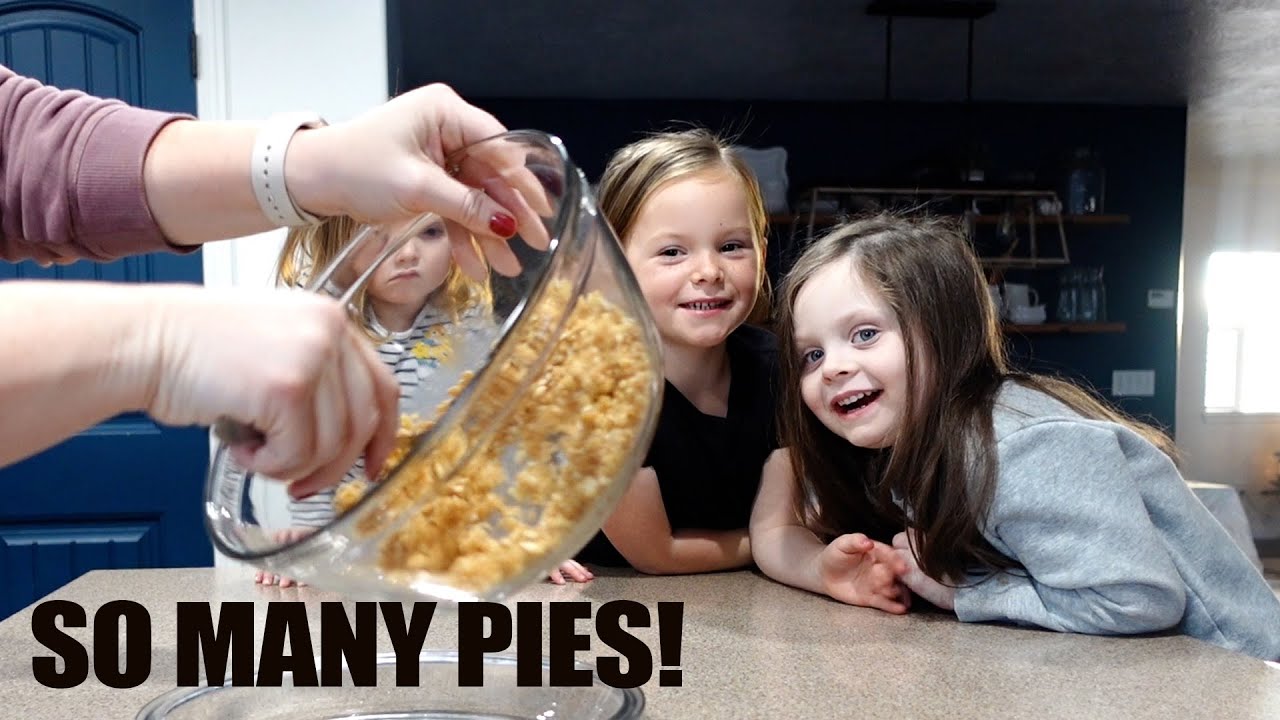 COUSIN SLEEPOVER THANKSGIVING PREP!