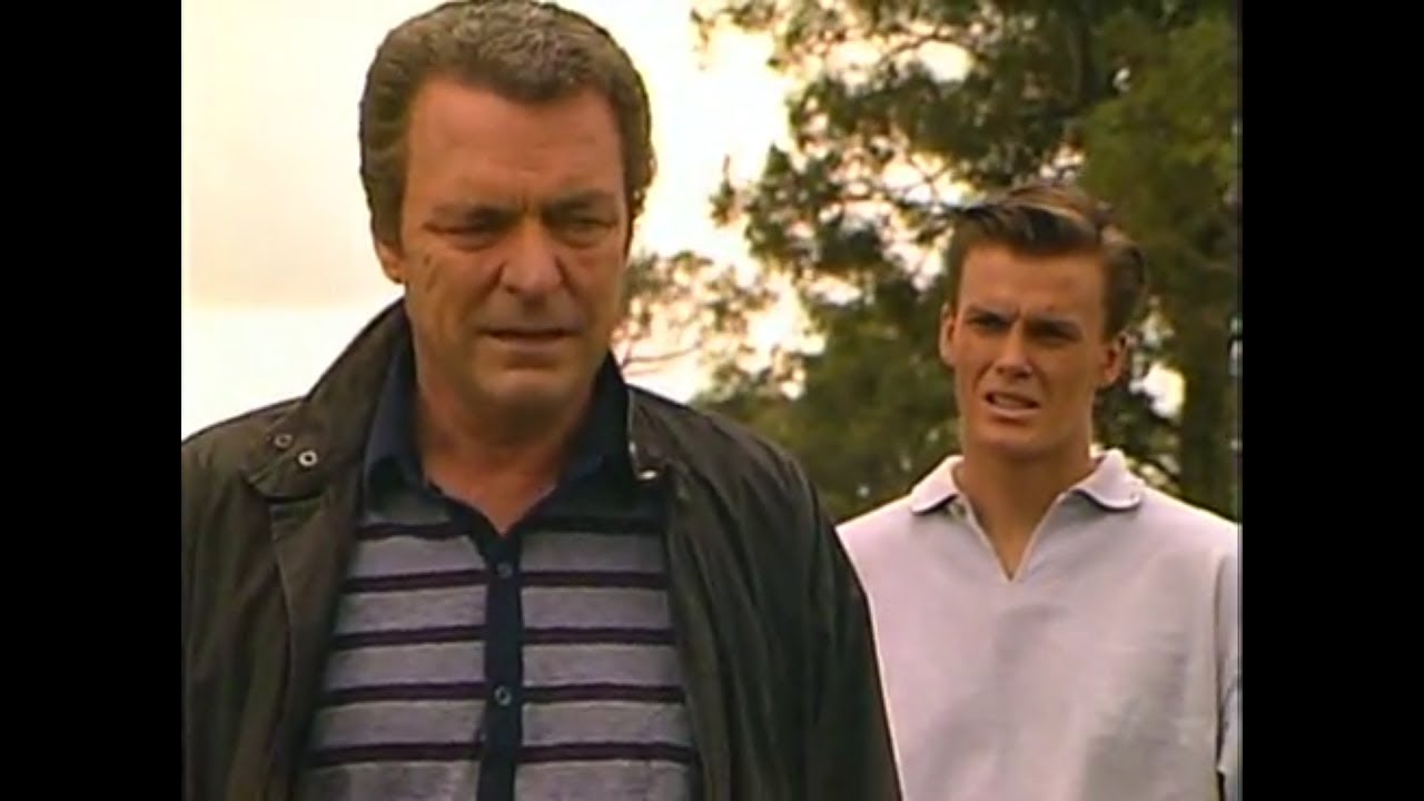 Home and Away - 1990 - Is Donald Fisher a killer? (Part 1)