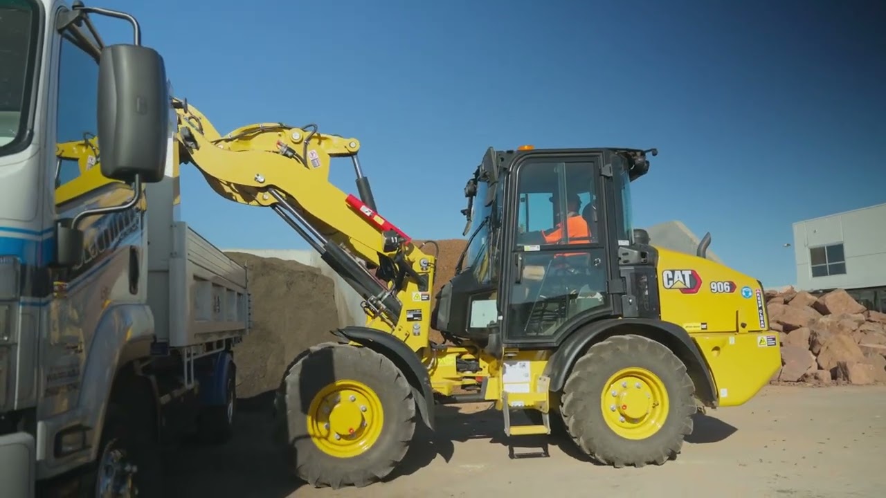 Cat® 906 Compact Wheel Loader Customer Story - Blackwood's Readymixed (Australia)