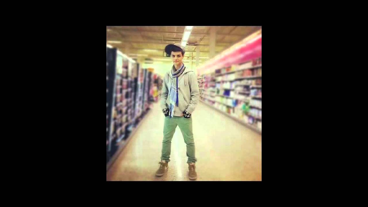 Fotos de Abraham Mateo (canción old school)