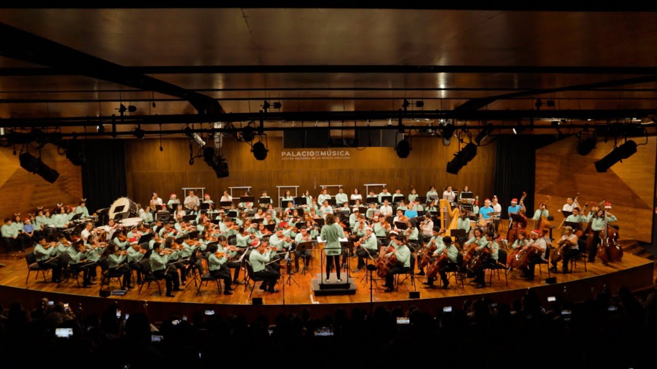Vals de las Flores (Piotr Ilich Chaikovski) - Orquesta Infantil Armonía Social y Alondra de la Parra