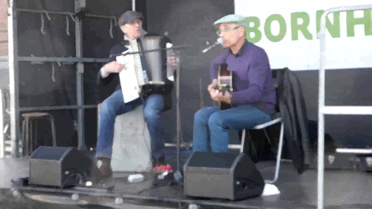 Bornholm med Paul Banks & Thor Backhausen på Rådhuspladsen i København