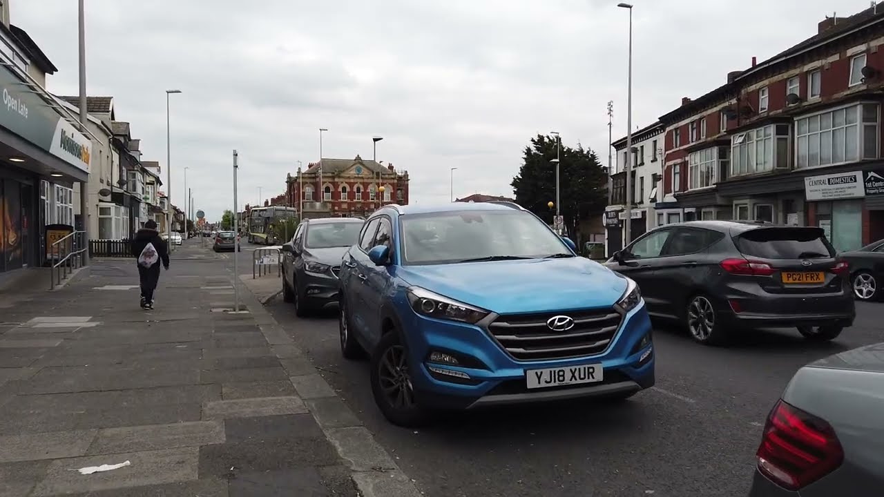 tea time walk down central drive..blackpool