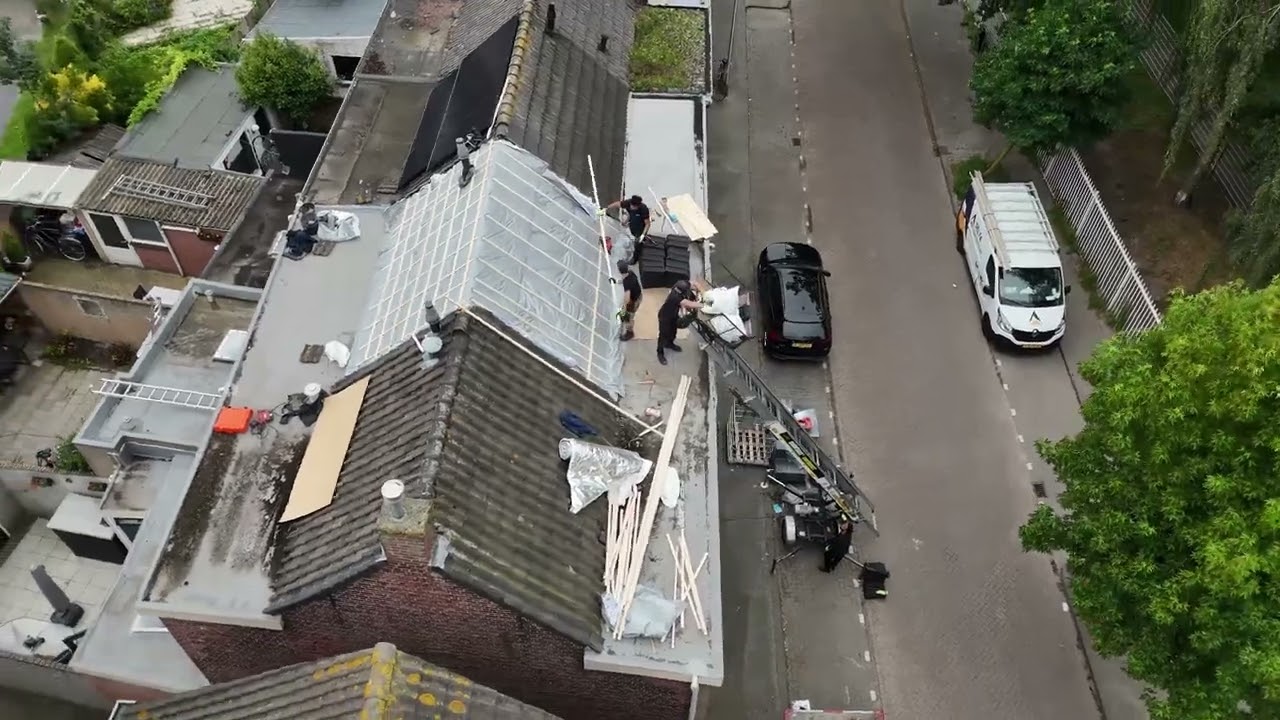 Dakrenovatie met SF40BB Isolatiefolie | Volledige Dakvervanging en Isolatie in Beeld