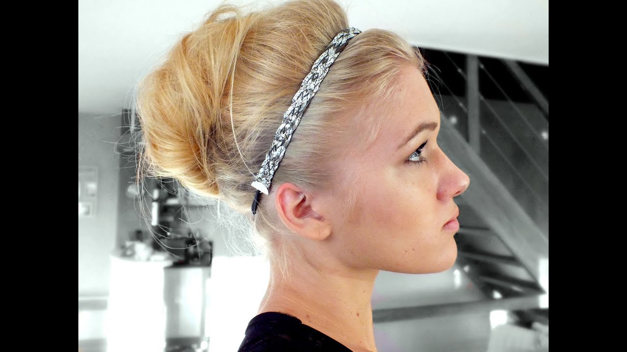 Coiffure : Chignon  façon Audrey Hepburn