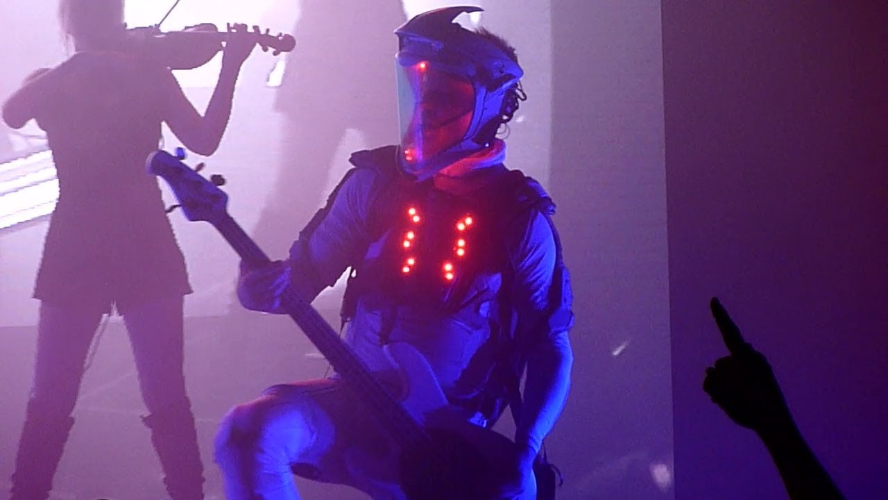 Starset - Bringing It Down [HD] live @ SiMM City, Wien