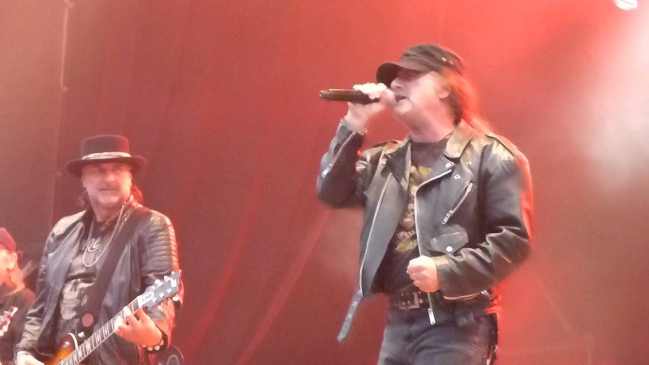 *Krokus - Live For The Action* (13.08.2014, Rock Oz'Arènes, CH-Avenches)
