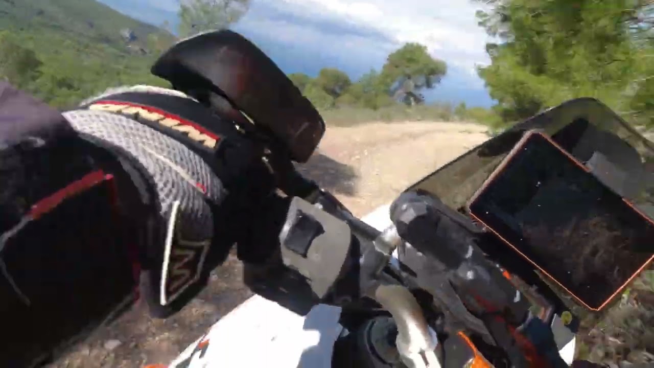 Επιστροφη απο Λουτράκι. #ktm990adventure #cf800mtx 