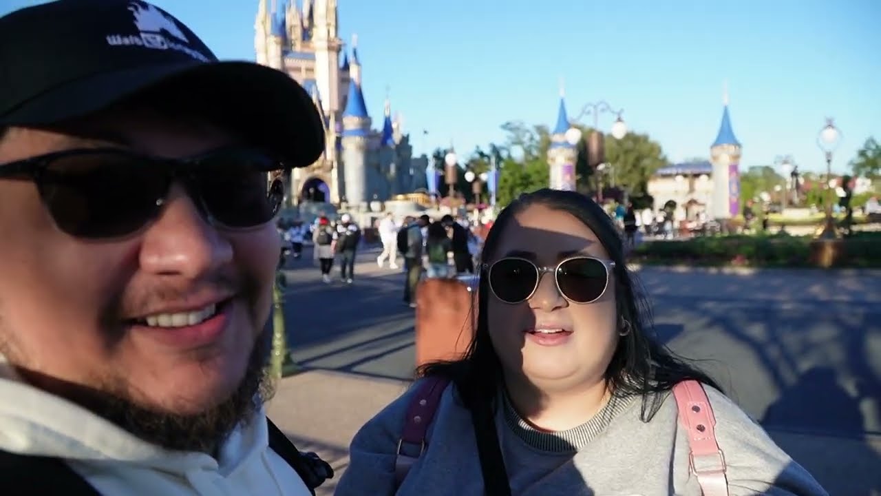 Disney Gift Card Challenge!! Who won?!