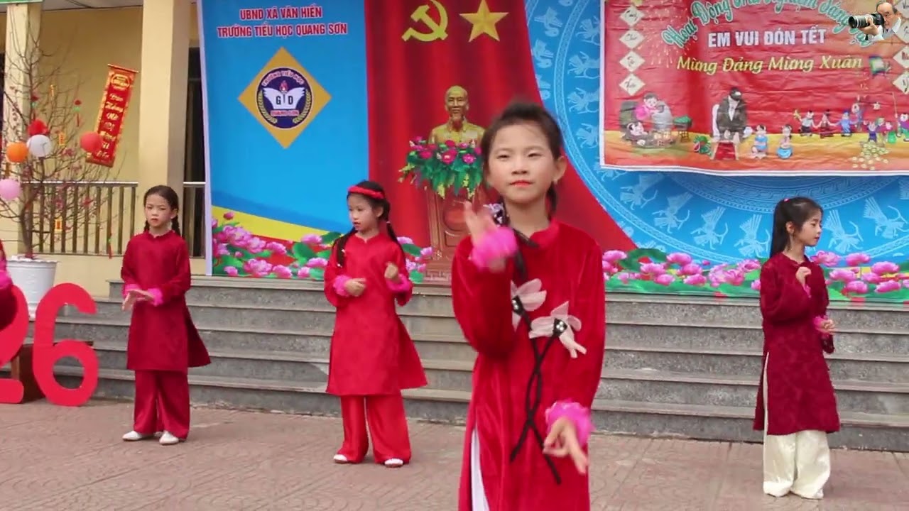 Trường Tiểu học Quang Sơn vui đón tết Bính ngọ