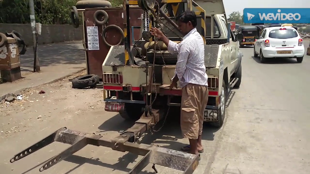 Tata Road Assist towing Nano (in HD)