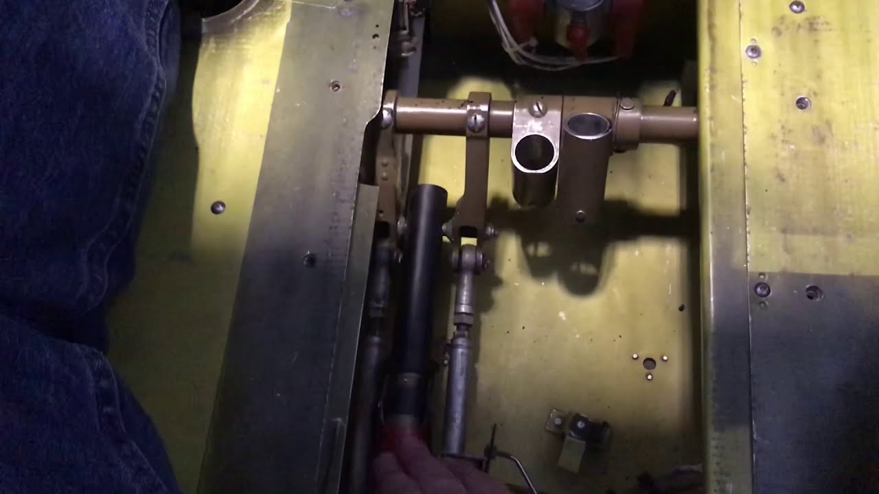 Piper PA-30 Twin Comanche Emergency Gear Extension & Gear Swing