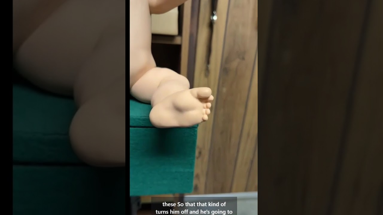 Magician Frank Paris animated Dummy