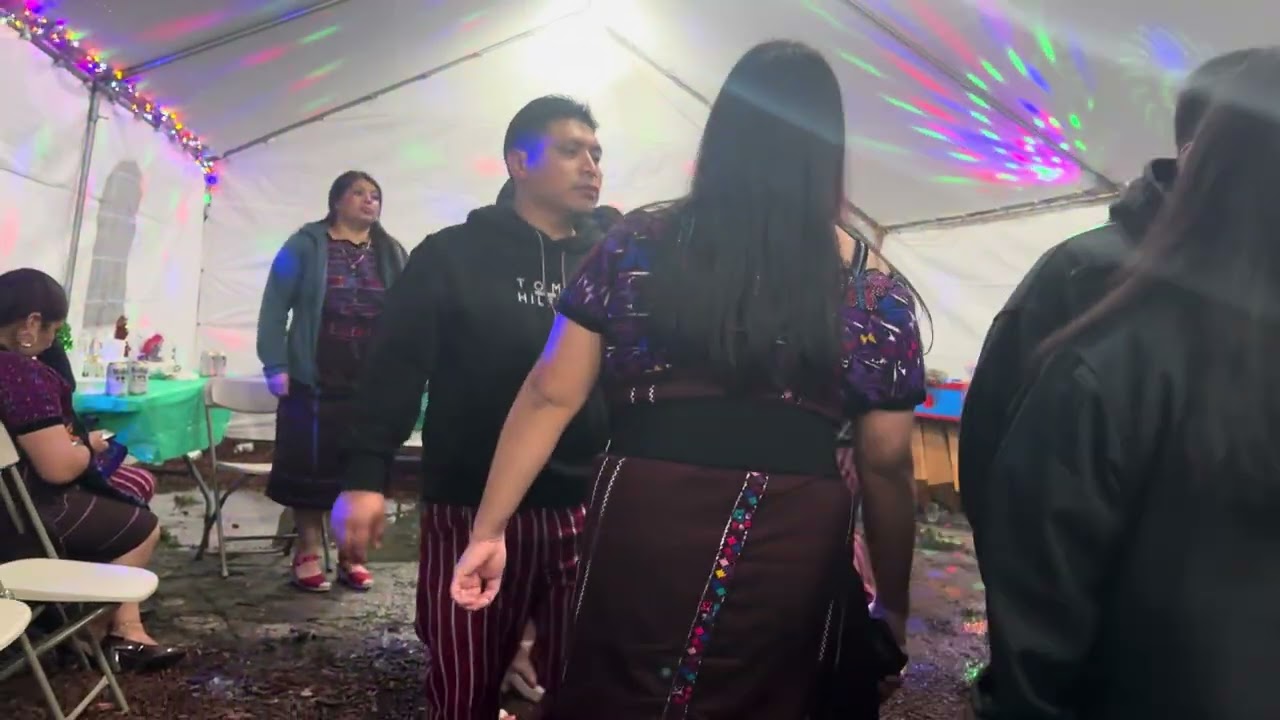 Marimba de todossantos en Oakland California 