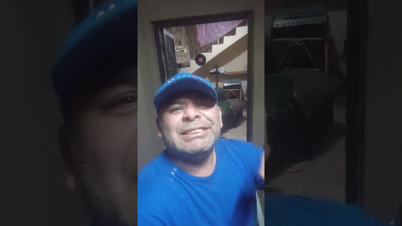 Campechano ..la cinta colora .. no tengo los derechos de autor..  SONIDO COLOMBIA D LA PANCHO VILLA 