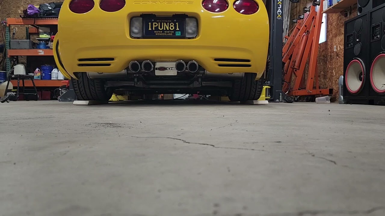 c5 z06 Corsa Xtreme with stock Hpipe and manifolds