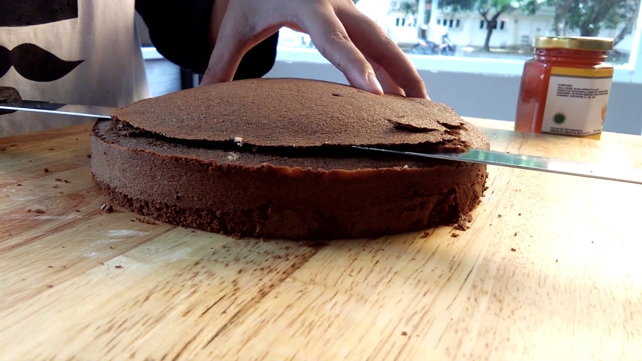 Austrian chocolate cake SacherTorte and the history
