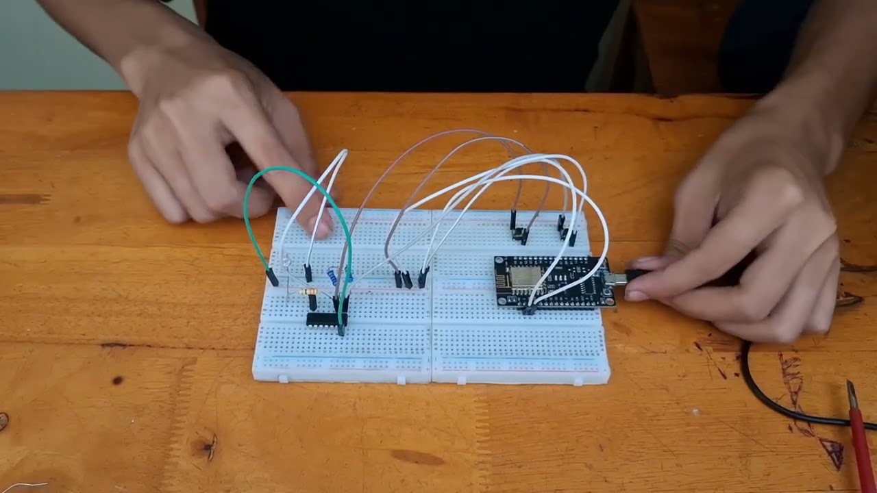 Rangkaian Gerbang Logika Dasar ( AND , OR ,NOT ,NAND ,XOR, NOR) Proyek 1