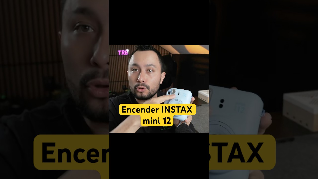 Cómo se enciende la INSTAX mini 12? 