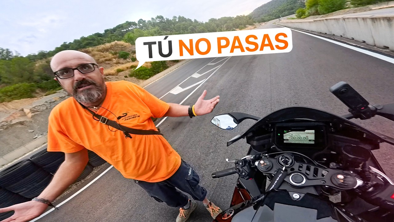 🚀 A FUEGOO con la YAMAHA R9 en CIRCUITO vs YAMAHA R1 y R6 (es una locura)