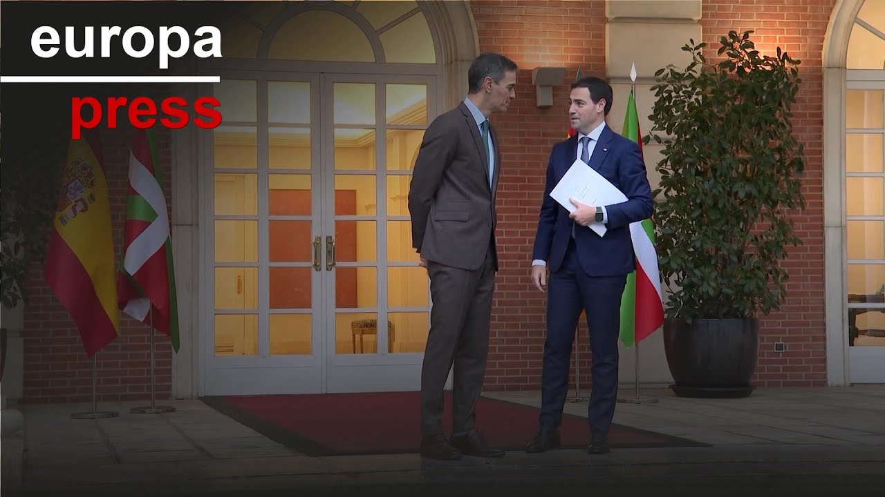 Sánchez se compromete con Pradales a cerrar antes de abril la transferencia de Aeropuertos