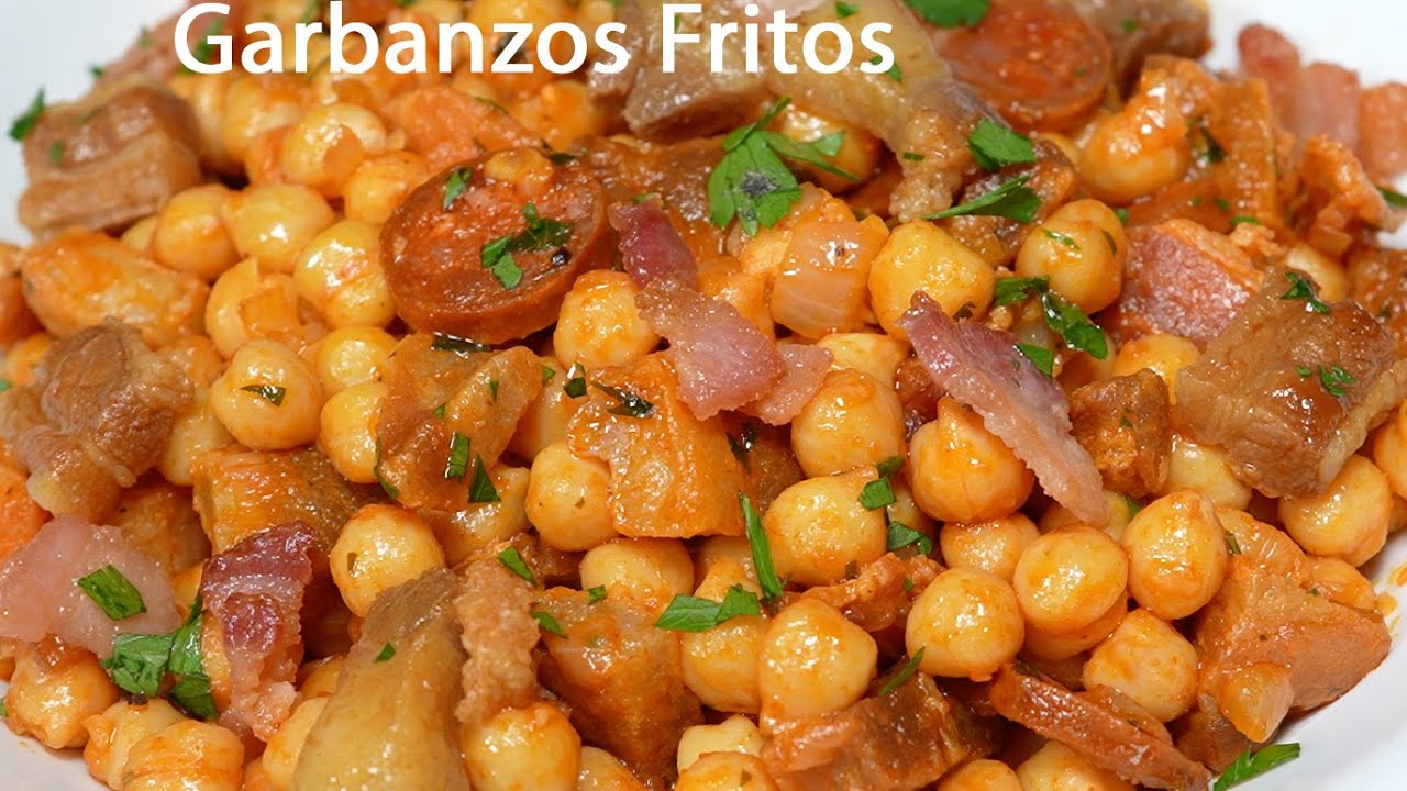 Garbanzos Fritos con Chicharron