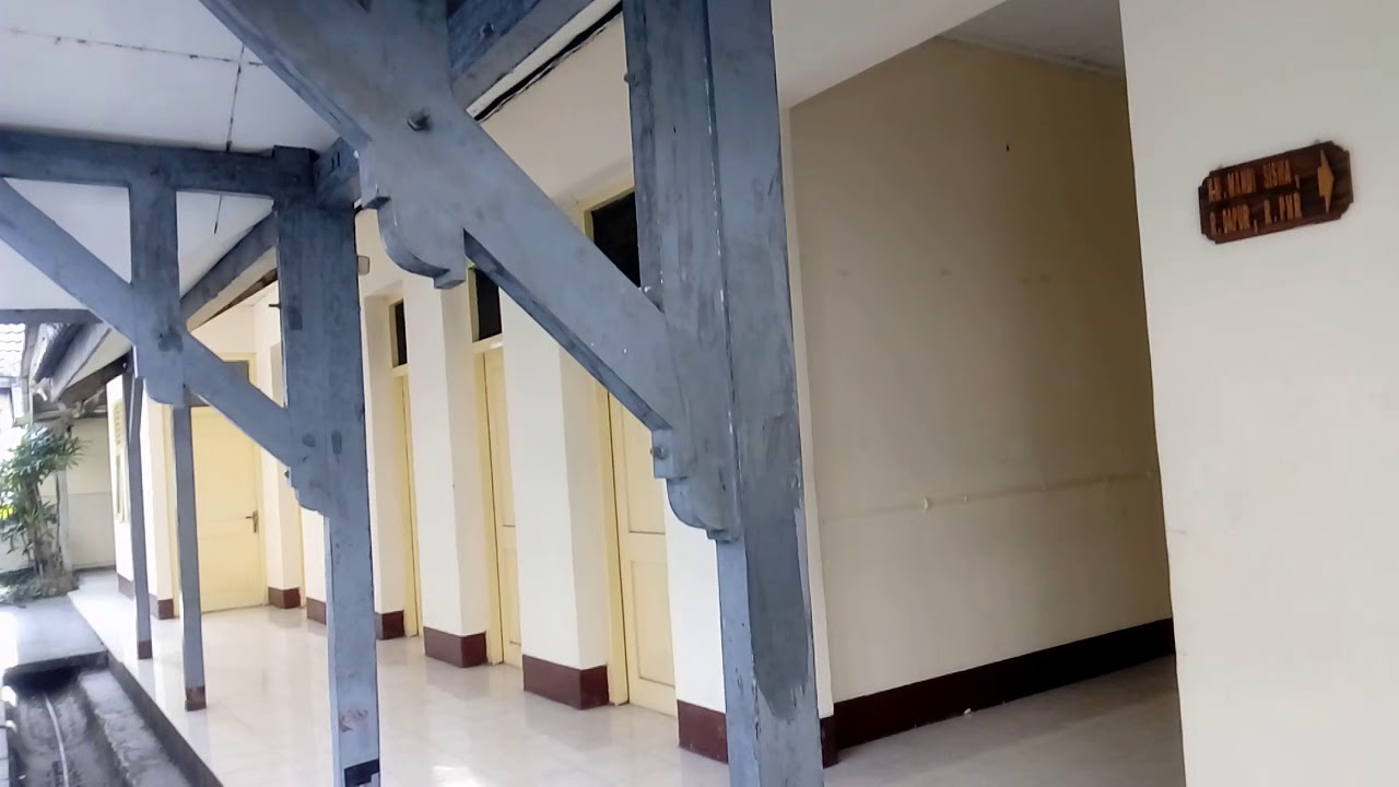 Tour di SMP 5 Yogyakarta
