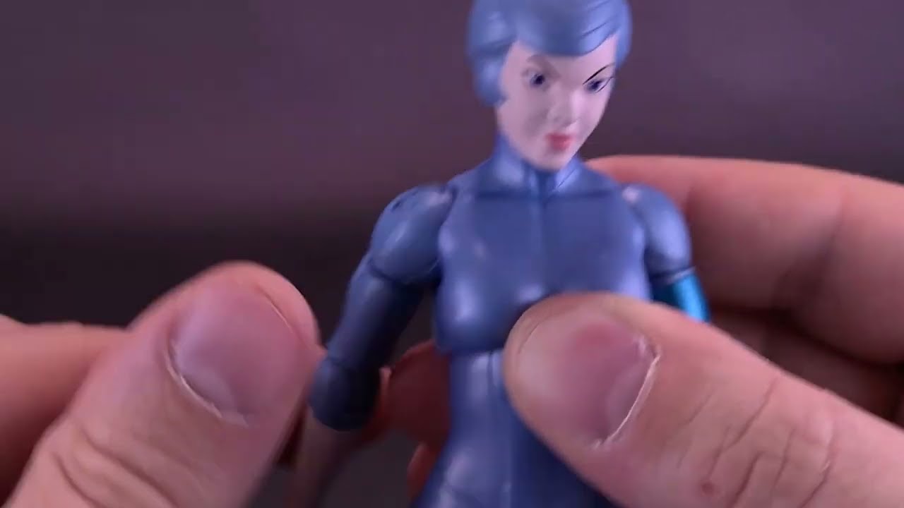 Super7 SilverHawks Ultimates Wave 1 Steel Heart Action Figure @The Review Spot