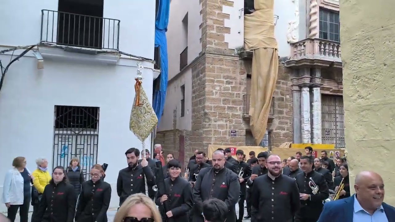 Pasacalles agrupación musical polillas Cuaresma Cádiz 2025