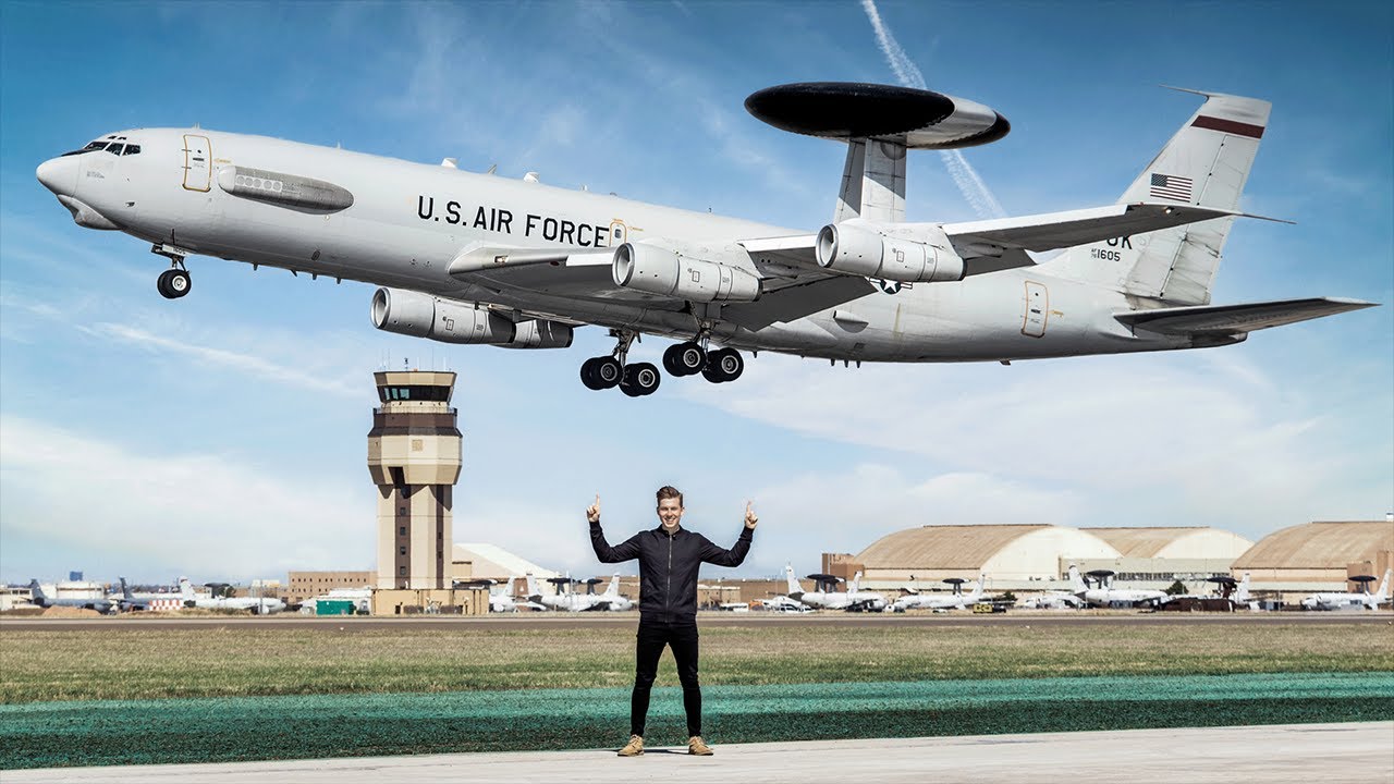 Внутри летающей диспетчерской вышки ВВС | E-3 Sentry