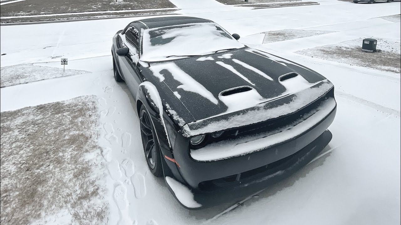 Стоит ли ставить наддув на свой Challenger V6 (SXT)? Стоит ли? Снежный занос!