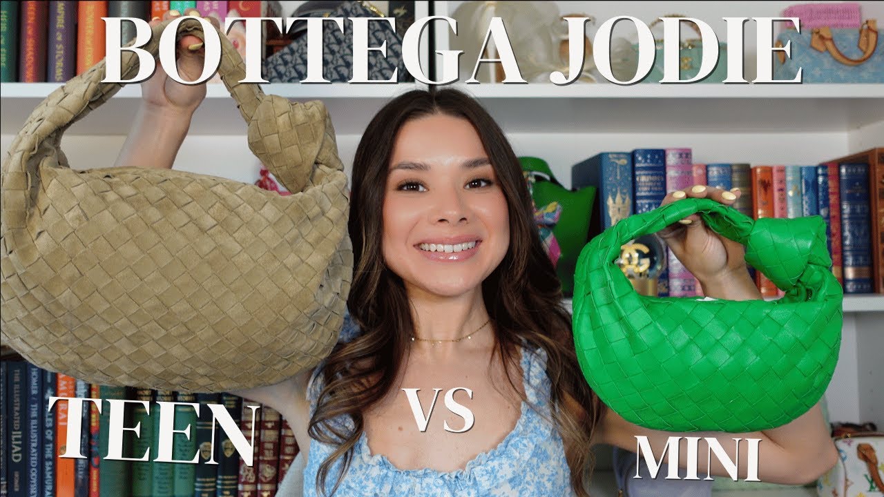 Bottega Veneta Jodie Size Comparison: MINI vs TEEN | mod shots | what fits in my bag