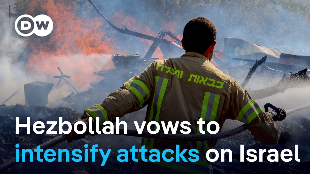 Hezbollah fires huge barrage of missiles into northern Israel | DW News